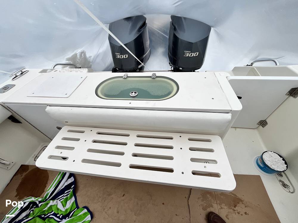 Slide: The Image of Pursuit 3370 Offshore Express 2006 - 15157013