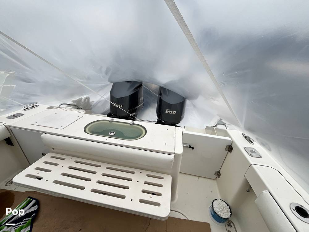 Slide: The Image of Pursuit 3370 Offshore Express 2006 - 15157014