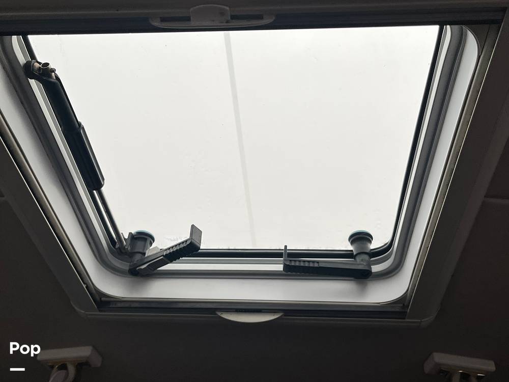 Slide: The Image of Pursuit 3370 Offshore Express 2006 - 15156986