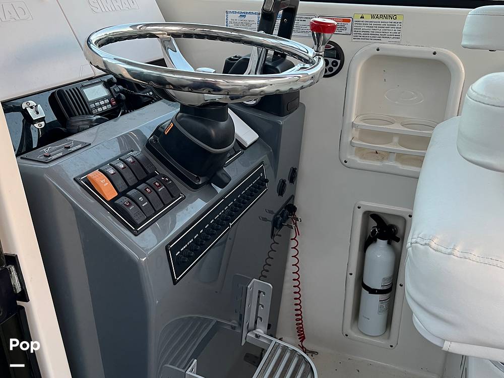 Slide: The Image of Pursuit 3370 Offshore Express 2006 - 15098252