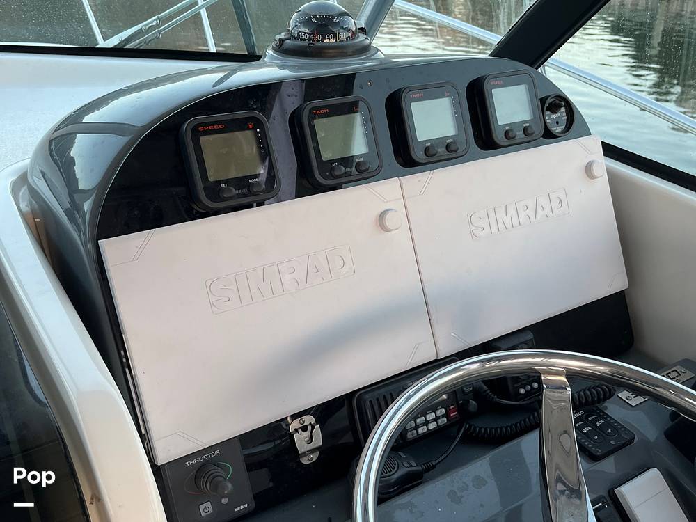 Slide: The Image of Pursuit 3370 Offshore Express 2006 - 15098253