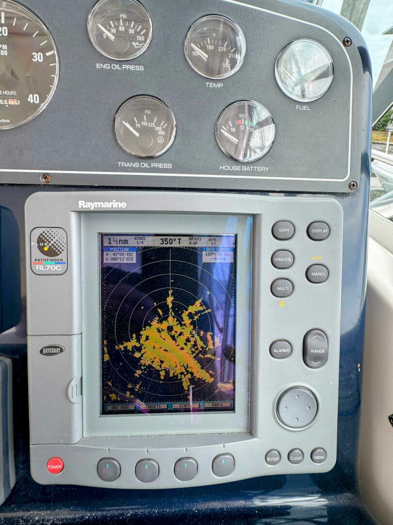 Slide: The Image of Pursuit 3400 Express 2003 - 5510871