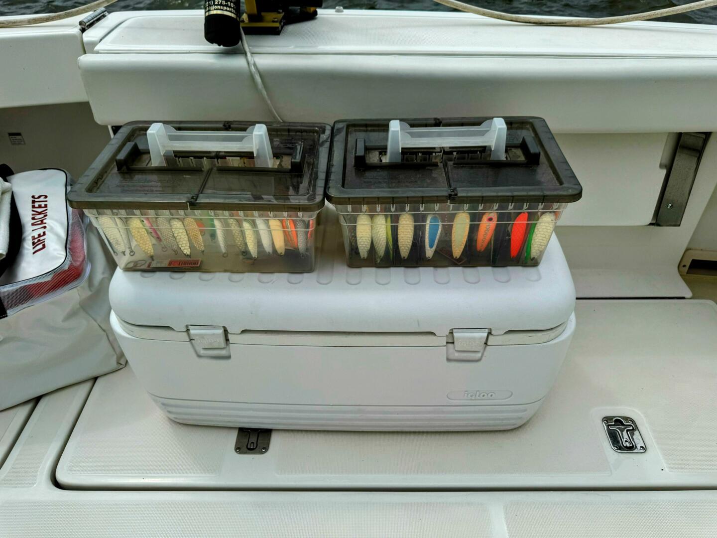 Slide: The Image of Pursuit 3400 Express 2003 - 5510874