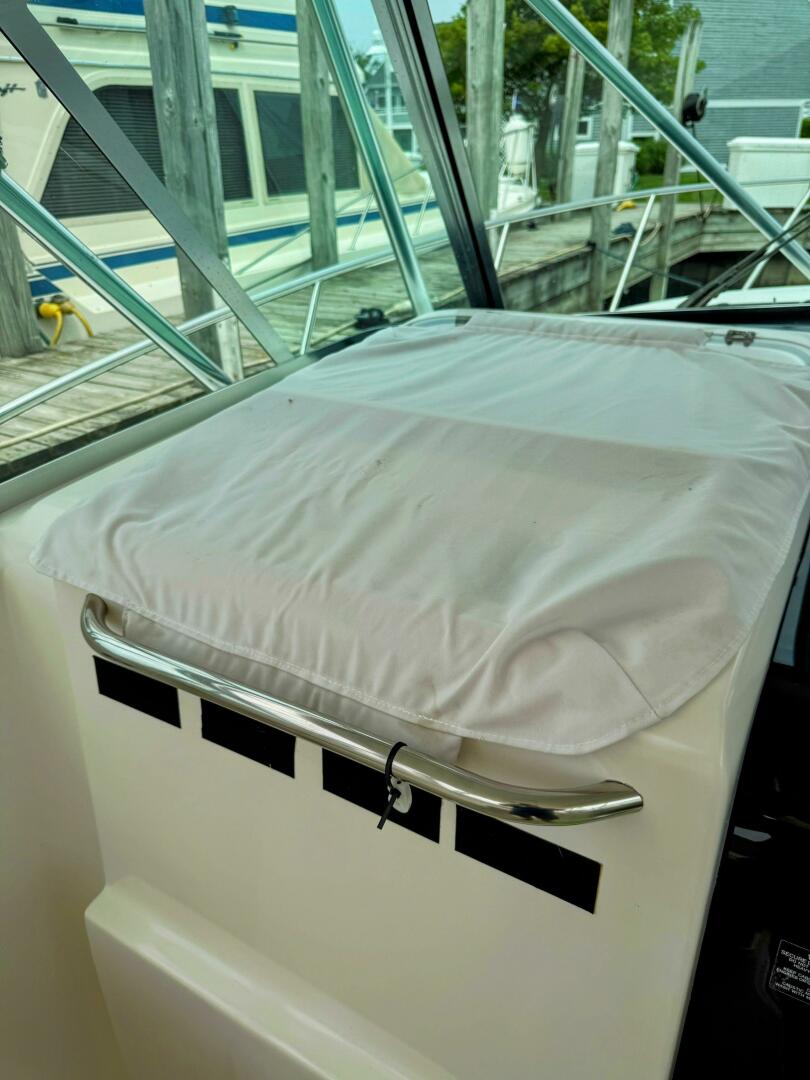 Slide: The Image of Pursuit 3400 Express 2003 - 5510875