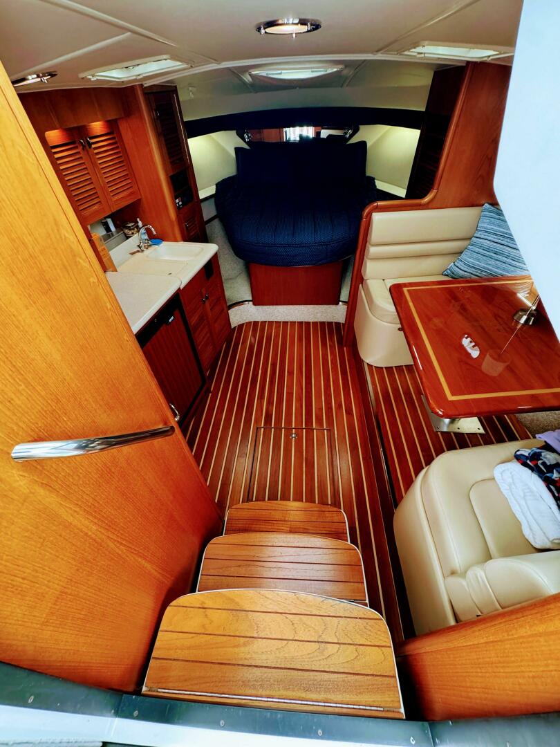 Slide: The Image of Pursuit 3400 Express 2003 - 5510879