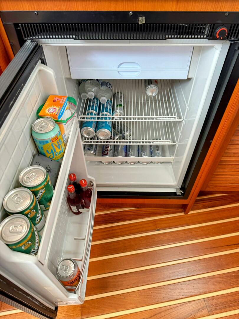 Slide: The Image of Pursuit 3400 Express 2003 - 5510891