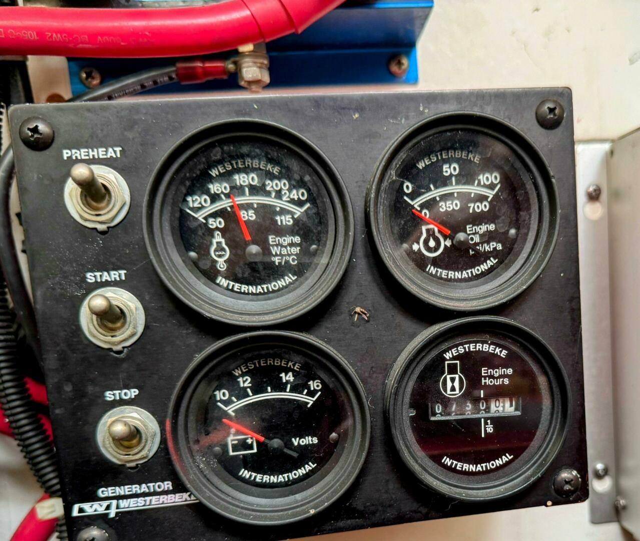 Slide: The Image of Pursuit 3400 Express 2003 - 5510905