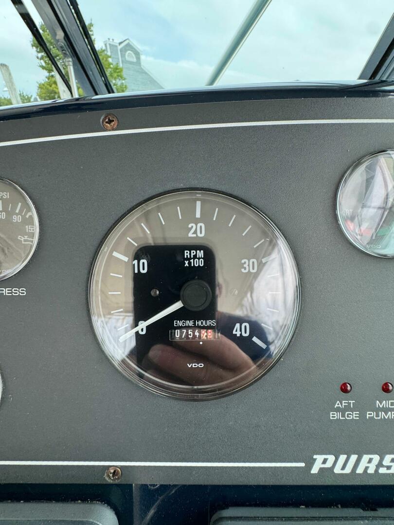 Slide: The Image of Pursuit 3400 Express 2003 - 5510911