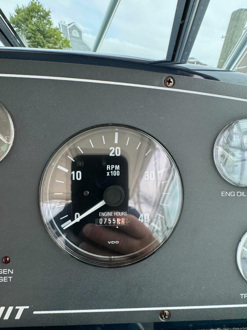 Slide: The Image of Pursuit 3400 Express 2003 - 5510912