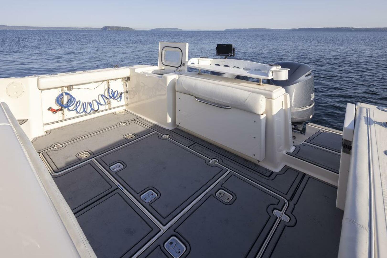 Slide: The Image of Pursuit 345 Offshore OS 2009 - 5276497