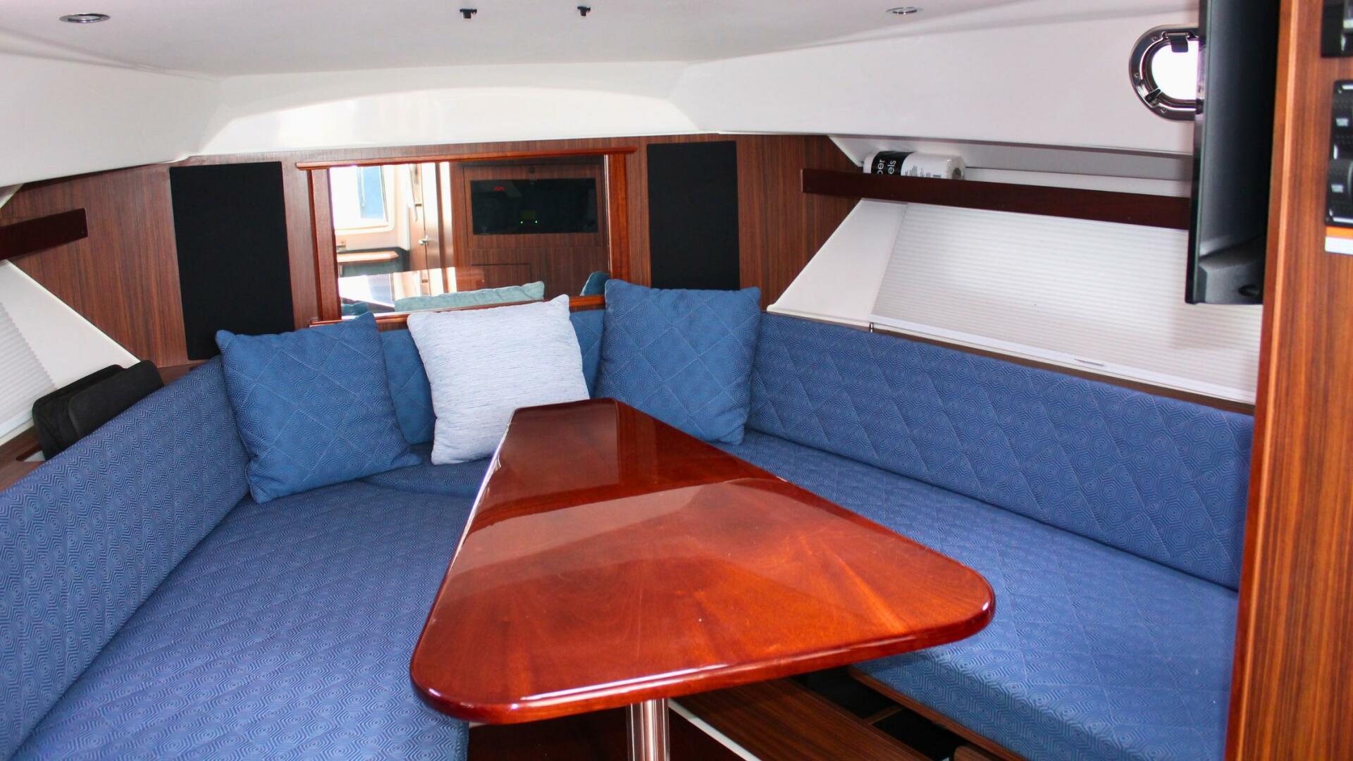 Slide: The Image of Cabin & Seating - 5073488