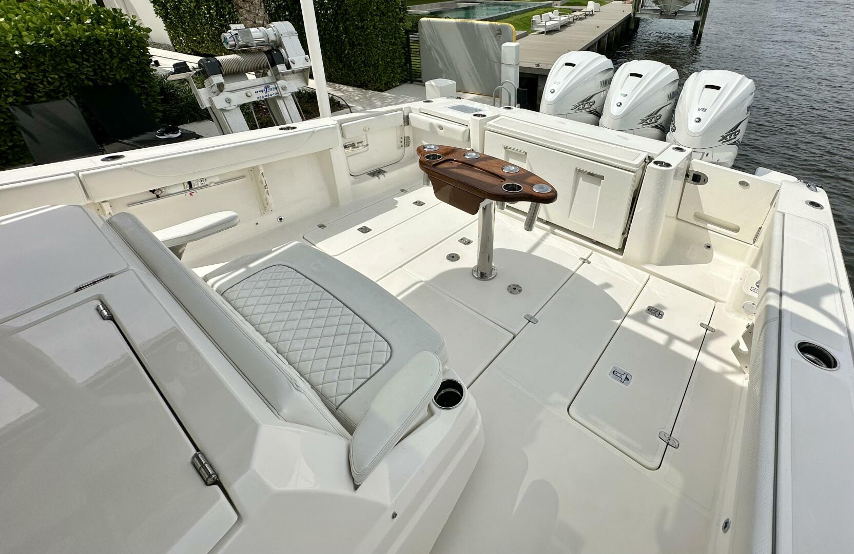 Slide: The Image of Pursuit 378 2022 - 3940090