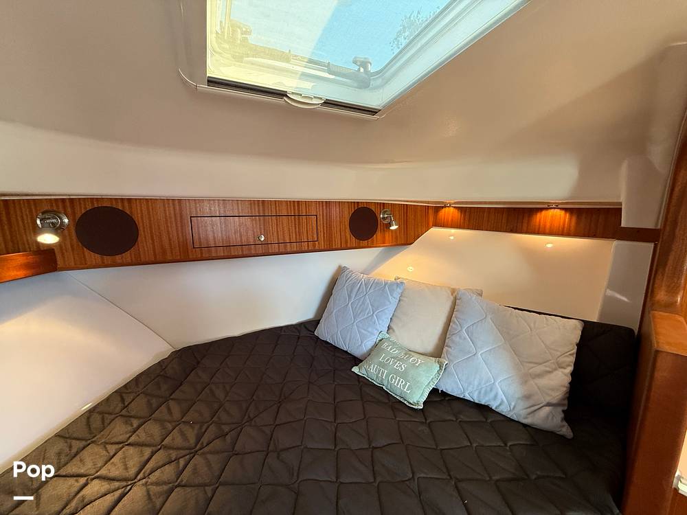 Slide: The Image of Pursuit 385 Offshore 2016 - 105