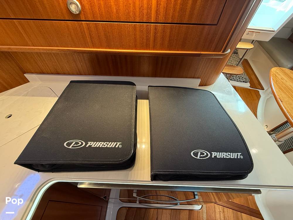 Slide: The Image of Pursuit 385 Offshore 2016 - 111