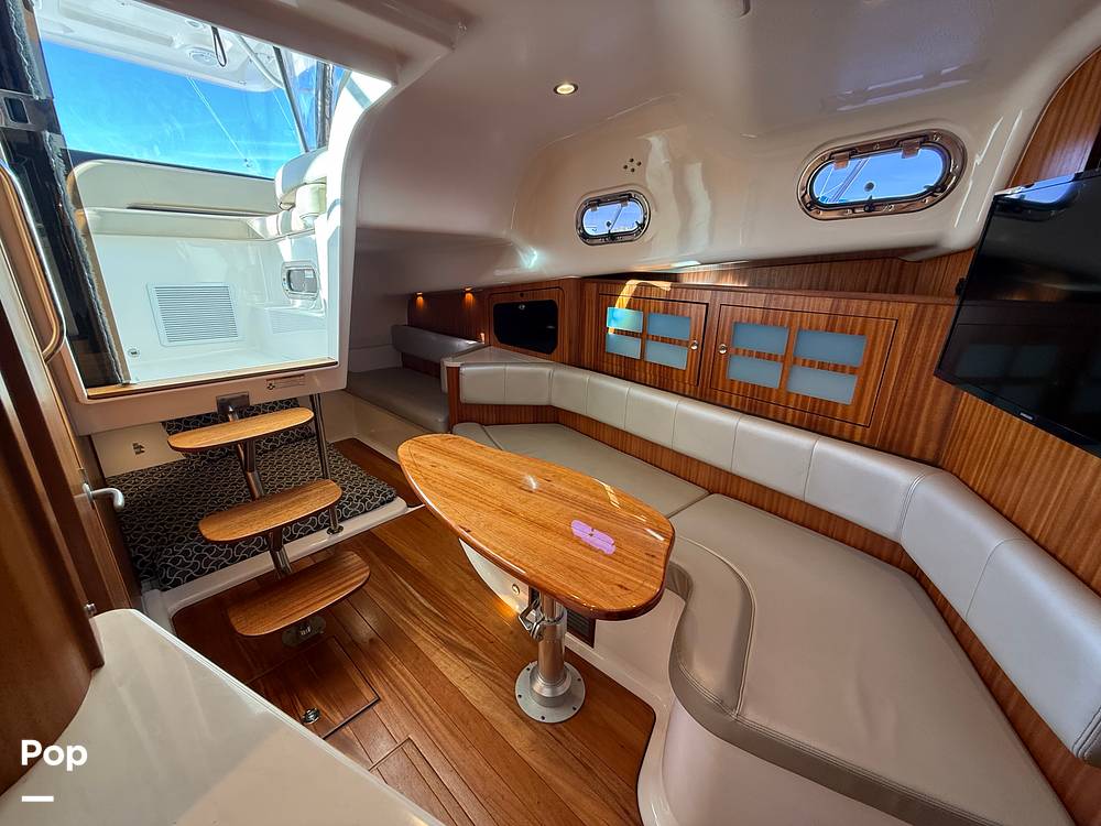 Slide: The Image of Pursuit 385 Offshore 2016 - 116
