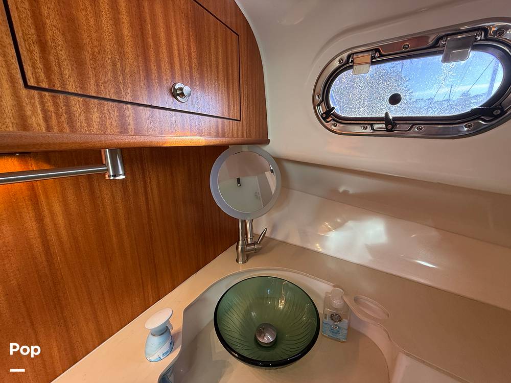 Slide: The Image of Pursuit 385 Offshore 2016 - 126