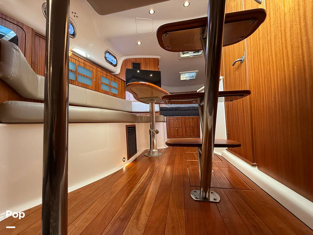 Slide: The Image of Pursuit 385 Offshore 2016 - 142