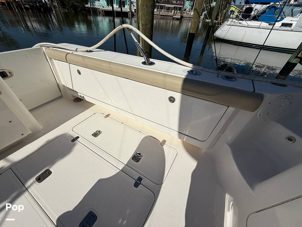 Slide: The Image of Pursuit 385 Offshore 2016 - 145