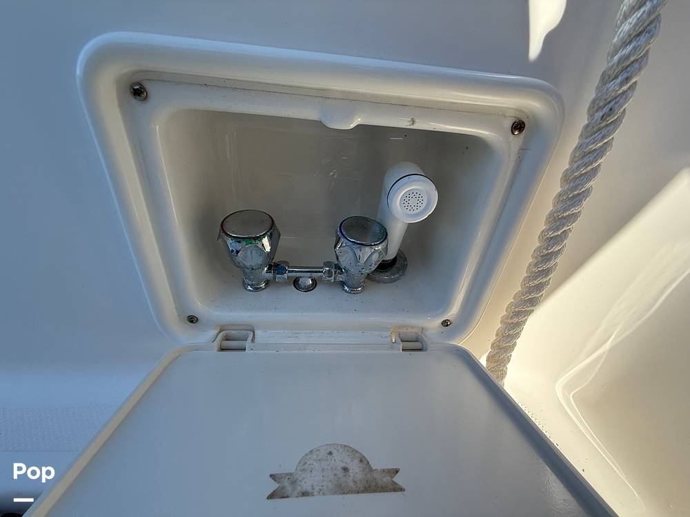 Slide: The Image of Pursuit 385 Offshore 2016 - 150