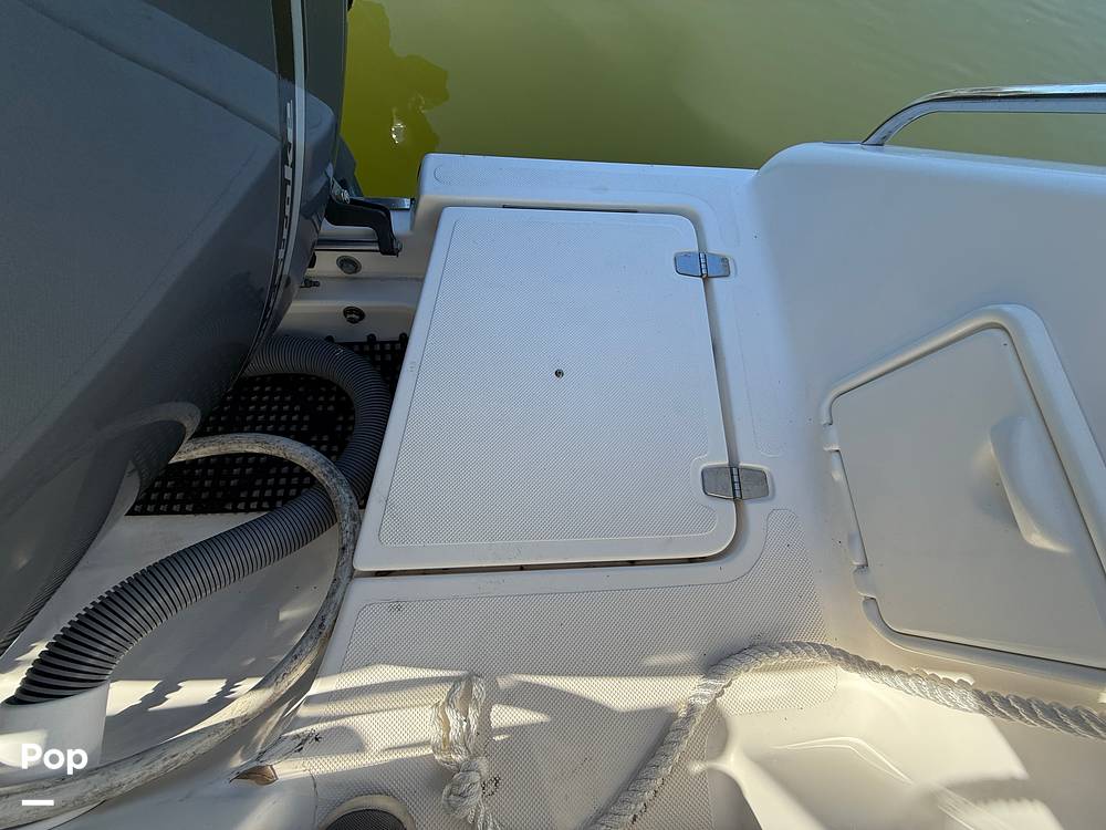 Slide: The Image of Pursuit 385 Offshore 2016 - 151