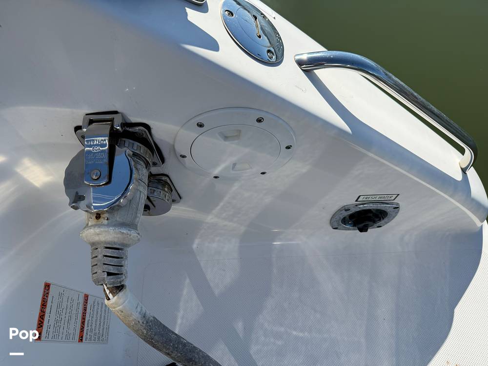 Slide: The Image of Pursuit 385 Offshore 2016 - 153