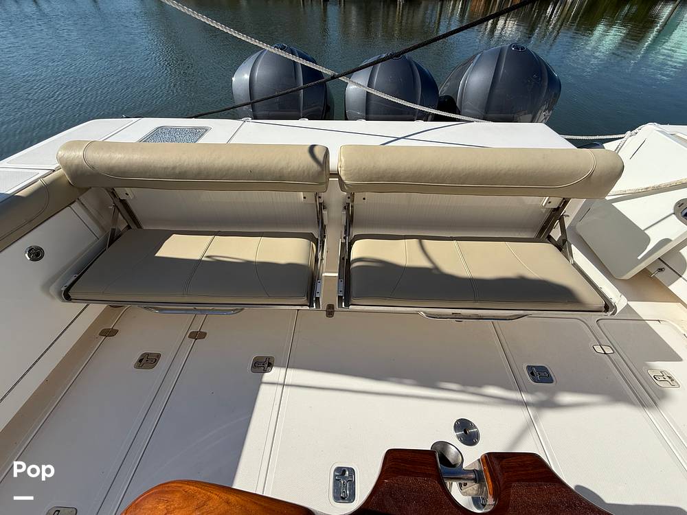 Slide: The Image of Pursuit 385 Offshore 2016 - 158