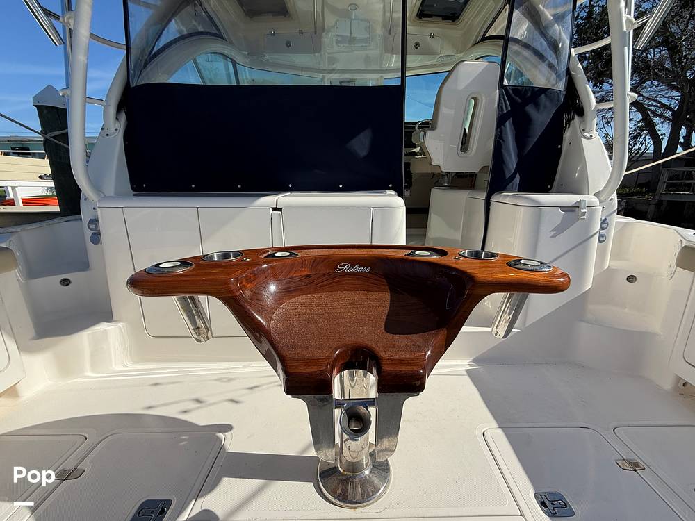 Slide: The Image of Pursuit 385 Offshore 2016 - 165