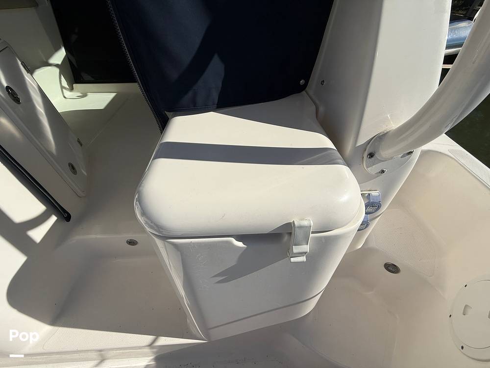 Slide: The Image of Pursuit 385 Offshore 2016 - 168