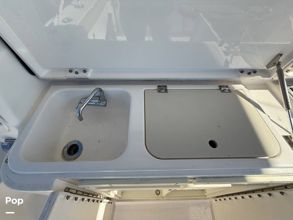 Slide: The Image of Pursuit 385 Offshore 2016 - 174