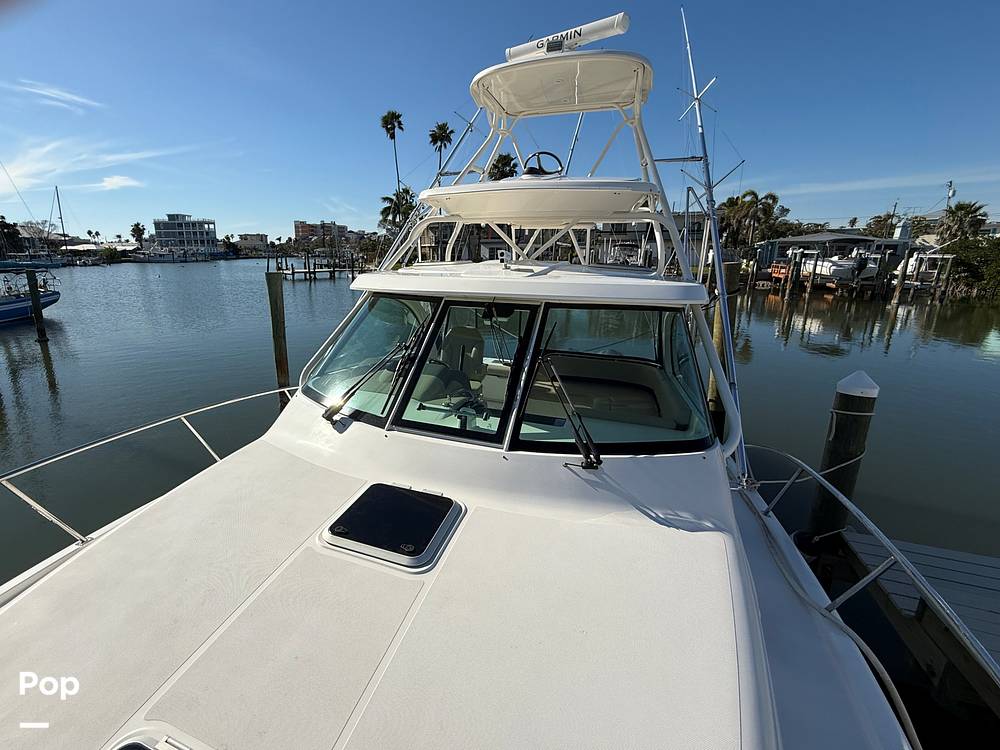 Slide: The Image of Pursuit 385 Offshore 2016 - 203