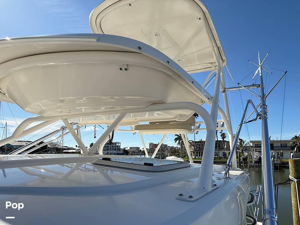 Slide: The Image of Pursuit 385 Offshore 2016 - 208
