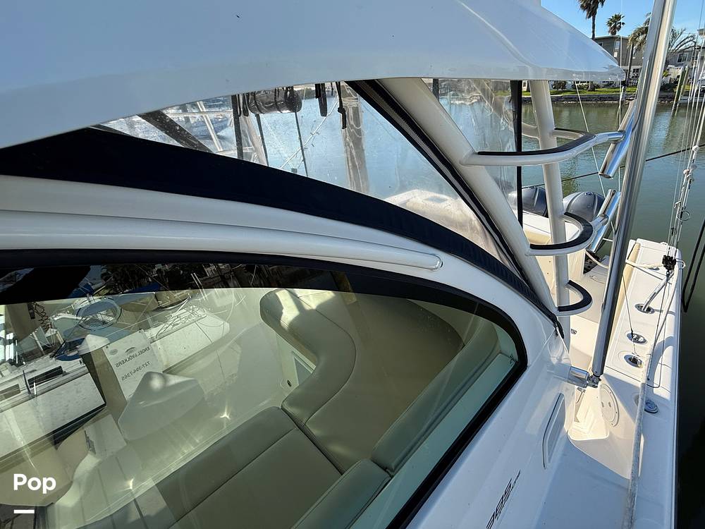 Slide: The Image of Pursuit 385 Offshore 2016 - 209