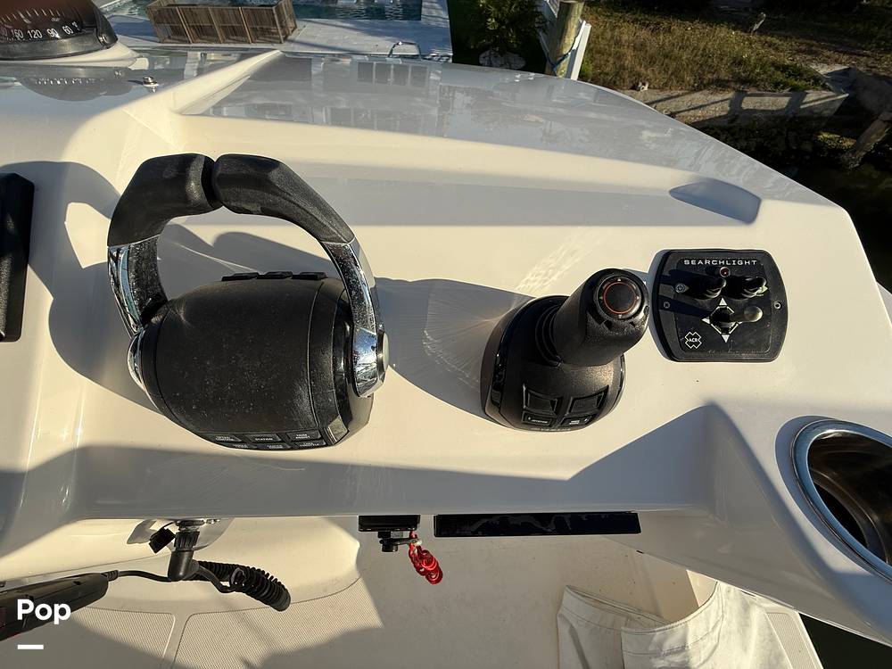 Slide: The Image of Pursuit 385 Offshore 2016 - 214