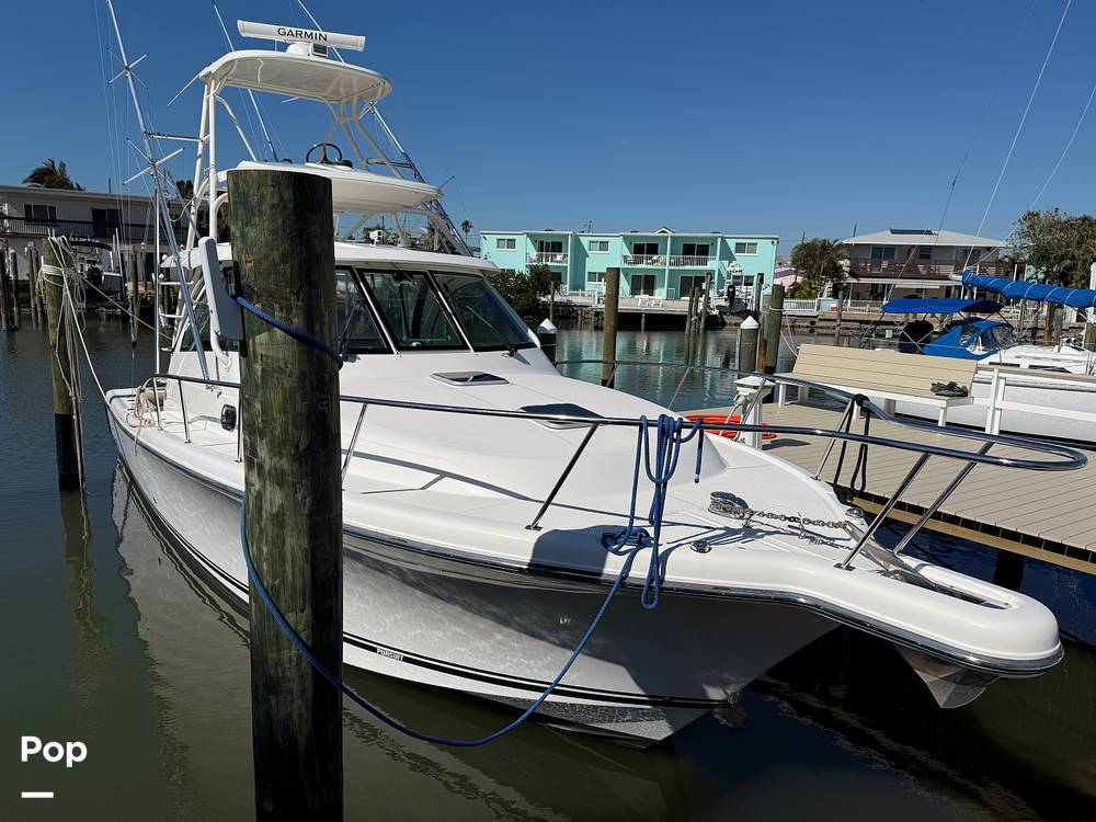 Slide: The Image of Pursuit 385 Offshore 2016 - 230