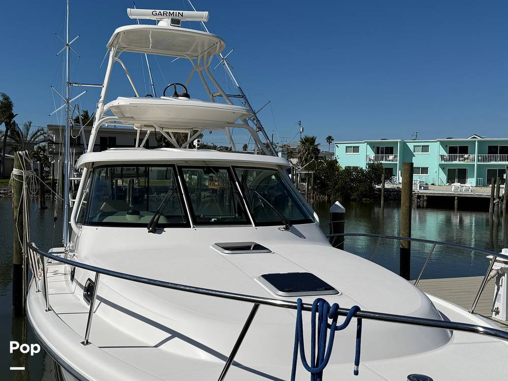 Slide: The Image of Pursuit 385 Offshore 2016 - 247