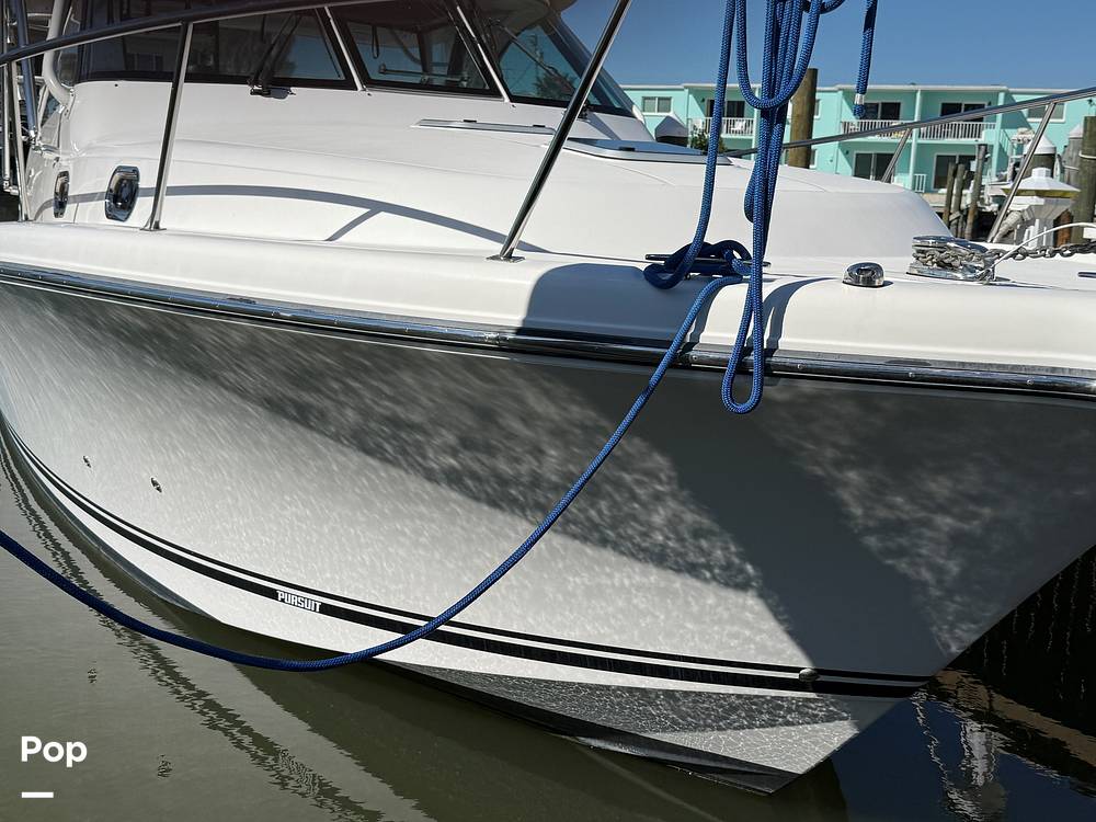 Slide: The Image of Pursuit 385 Offshore 2016 - 249
