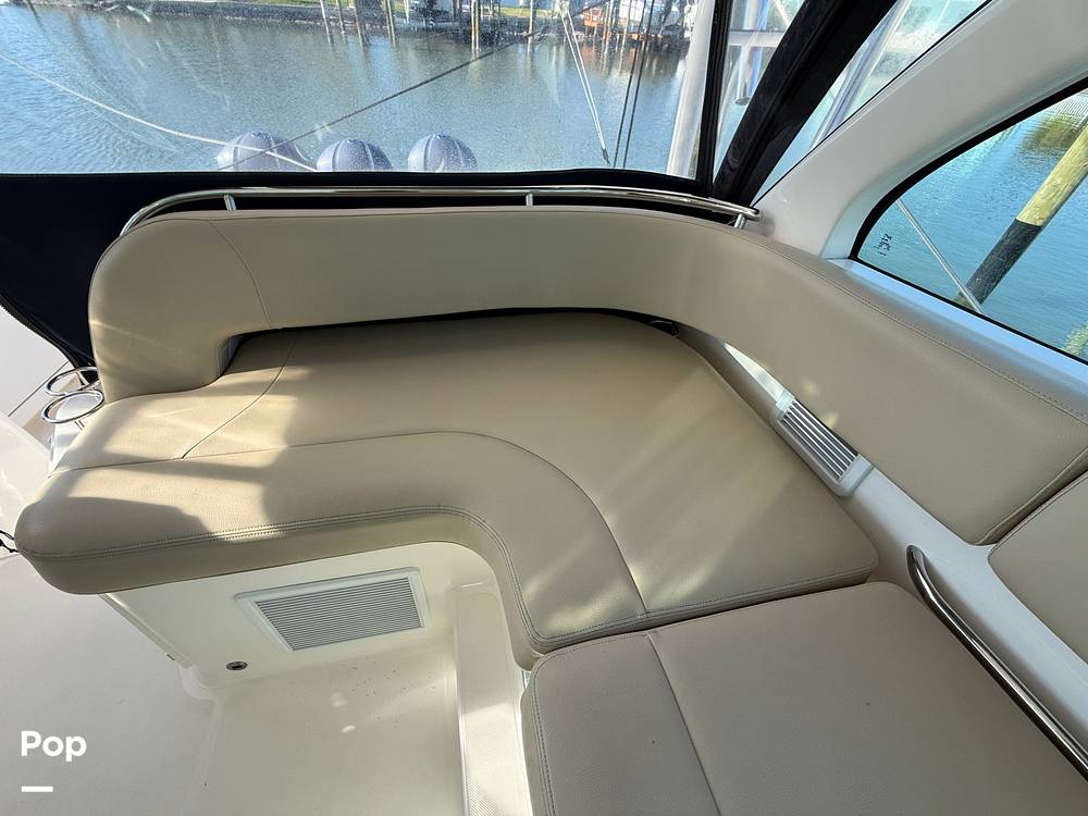 Slide: The Image of Pursuit 385 Offshore 2016 - 43