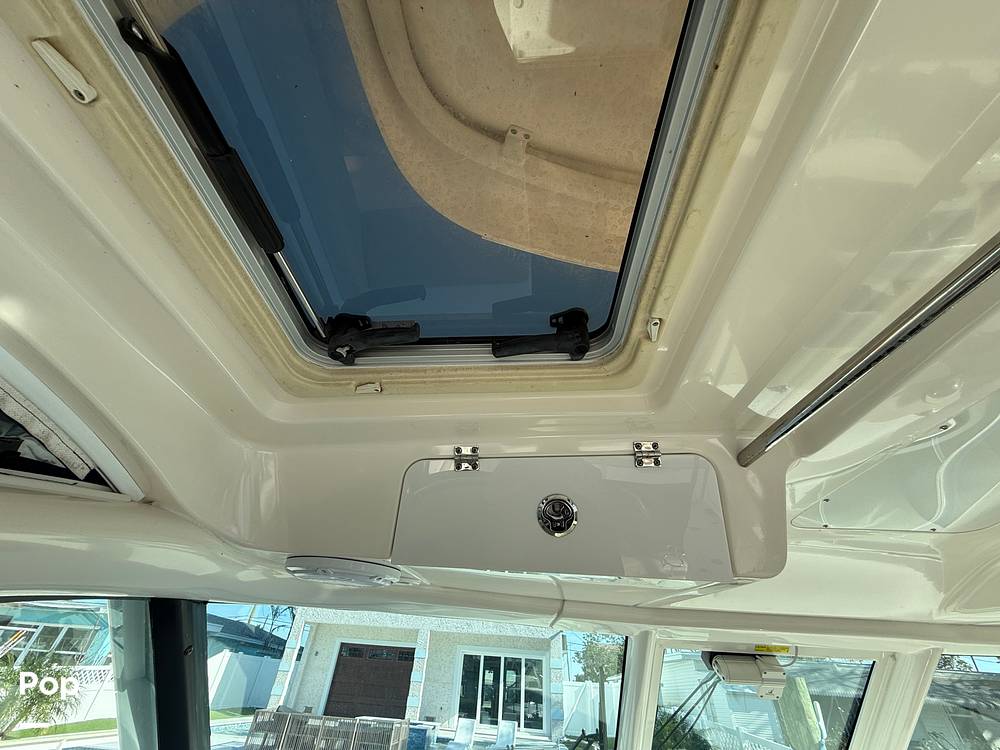 Slide: The Image of Pursuit 385 Offshore 2016 - 45