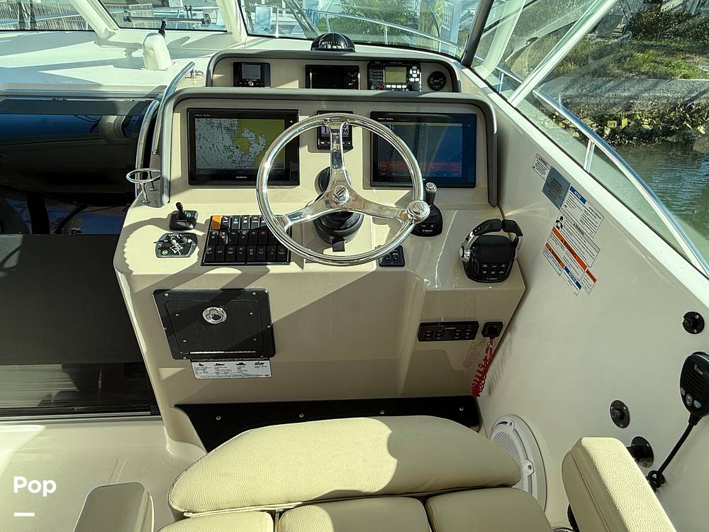 Slide: The Image of Pursuit 385 Offshore 2016 - 52