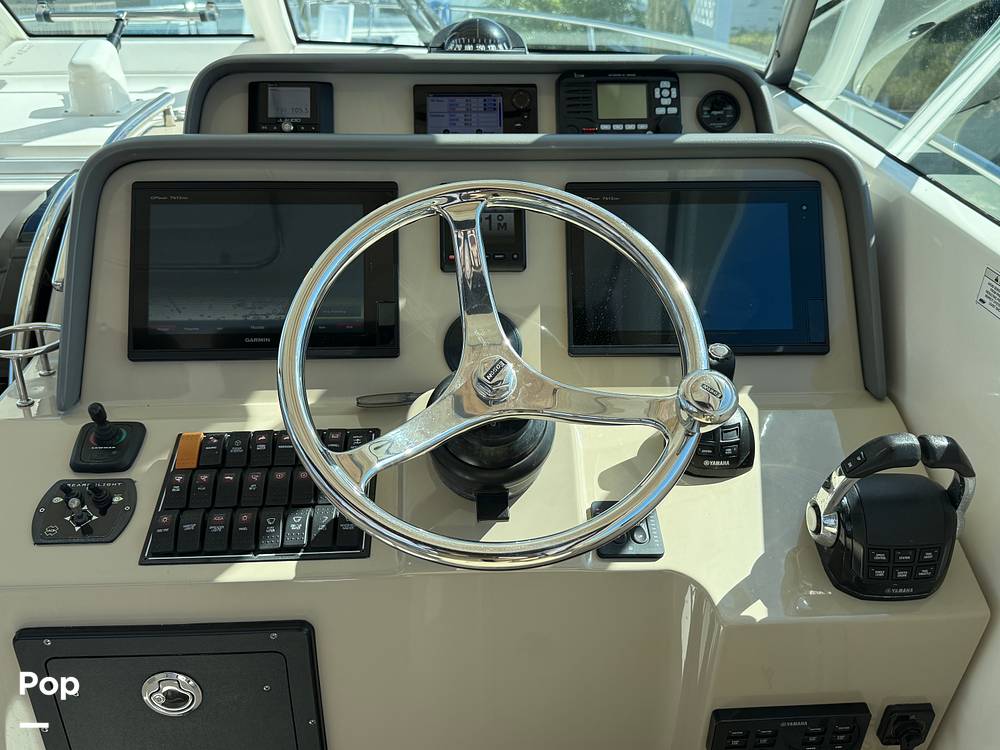 Slide: The Image of Pursuit 385 Offshore 2016 - 53