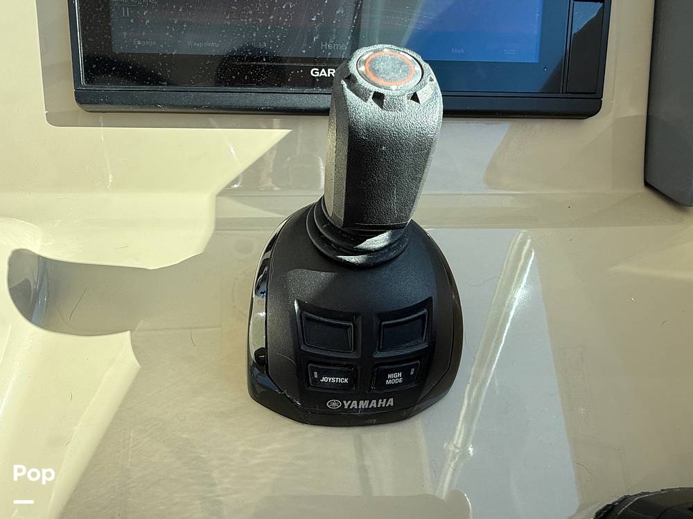 Slide: The Image of Pursuit 385 Offshore 2016 - 65