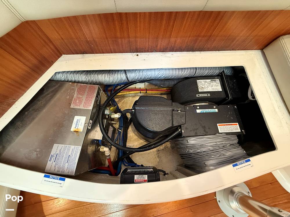 Slide: The Image of Pursuit 385 Offshore 2016 - 87