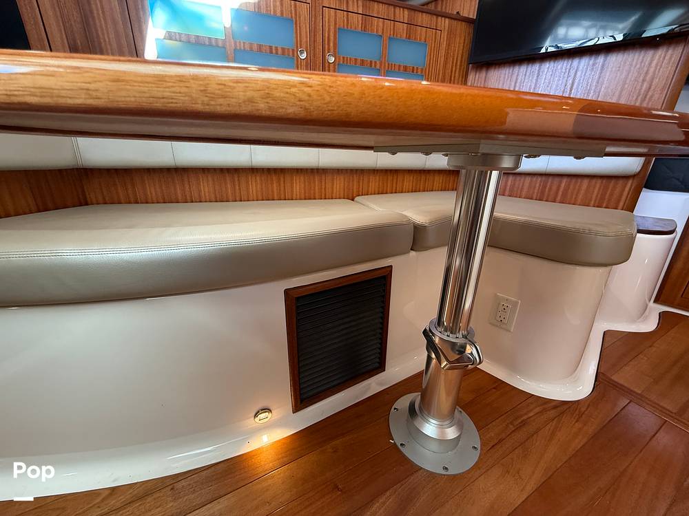 Slide: The Image of Pursuit 385 Offshore 2016 - 90