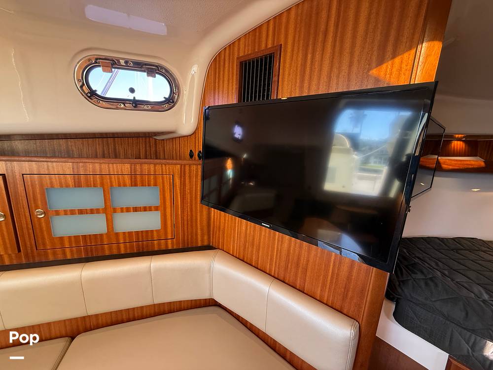Slide: The Image of Pursuit 385 Offshore 2016 - 91