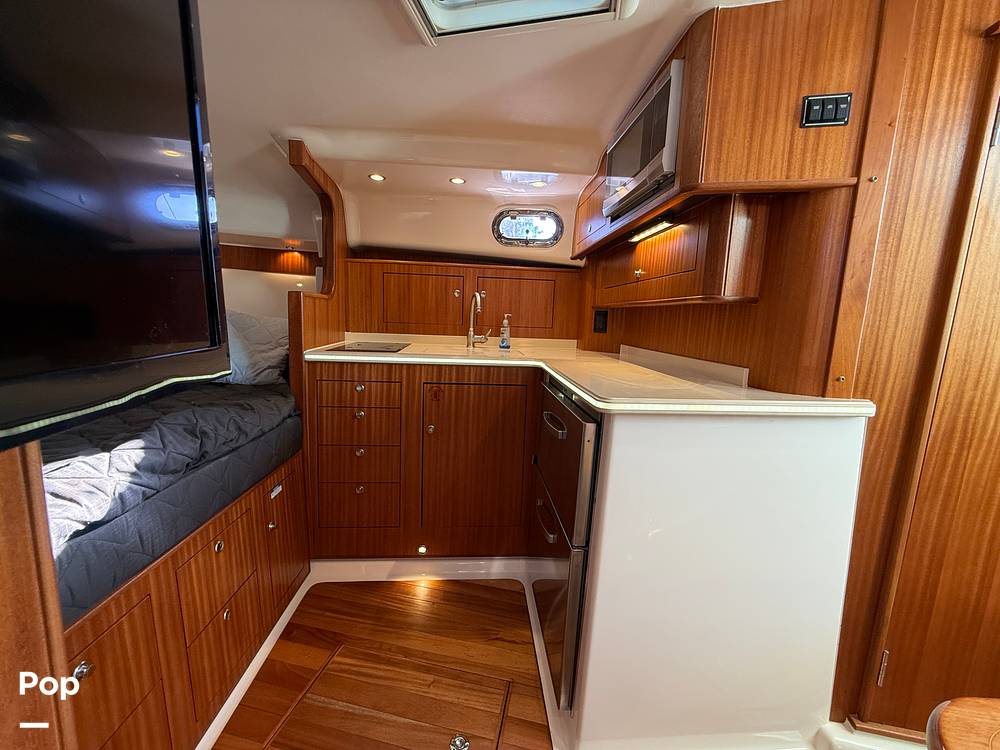 Slide: The Image of Pursuit 385 Offshore 2016 - 92