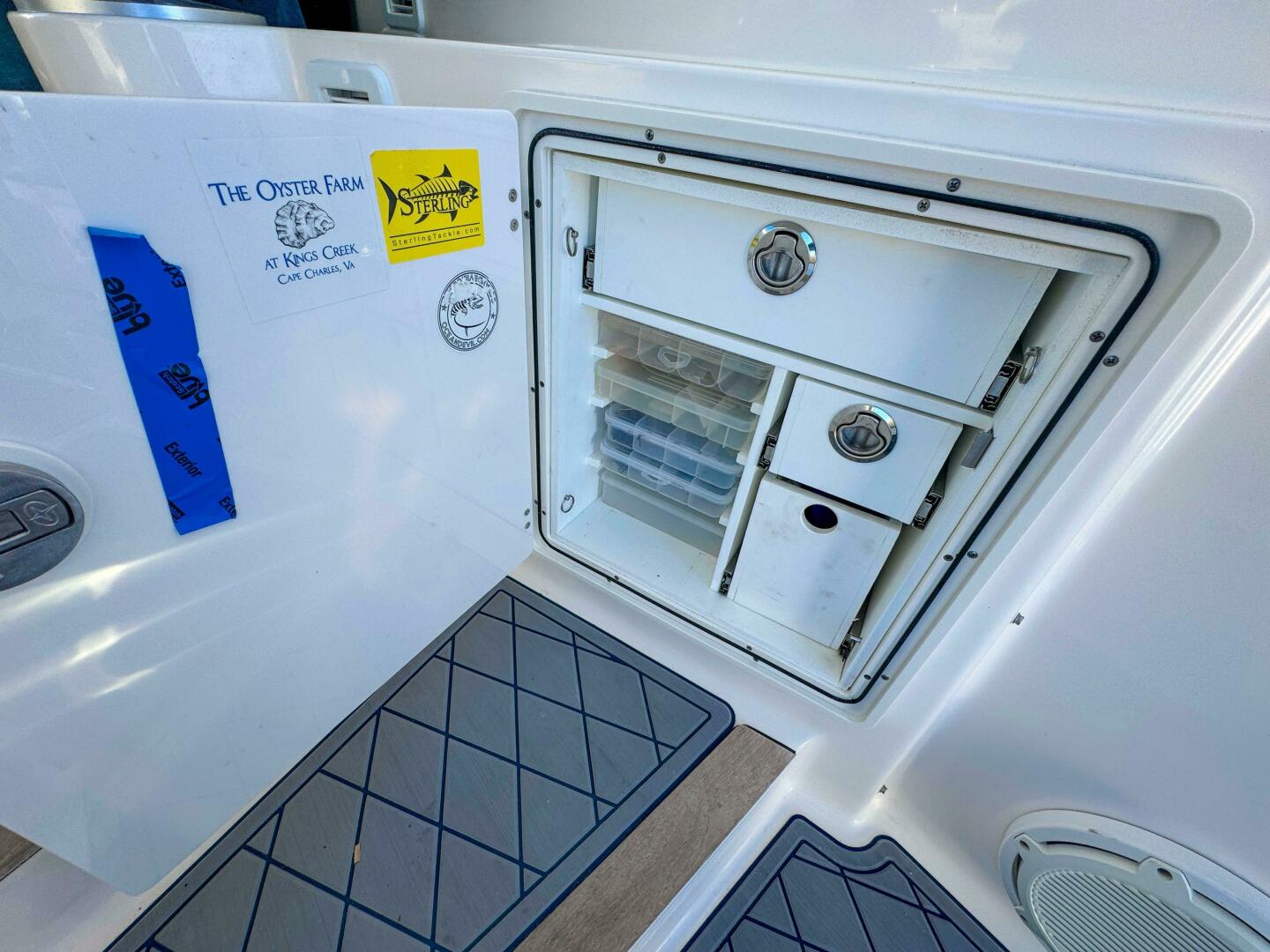 Slide: The Image of Pursuit OS 325 Offshore 2018 - 4889491
