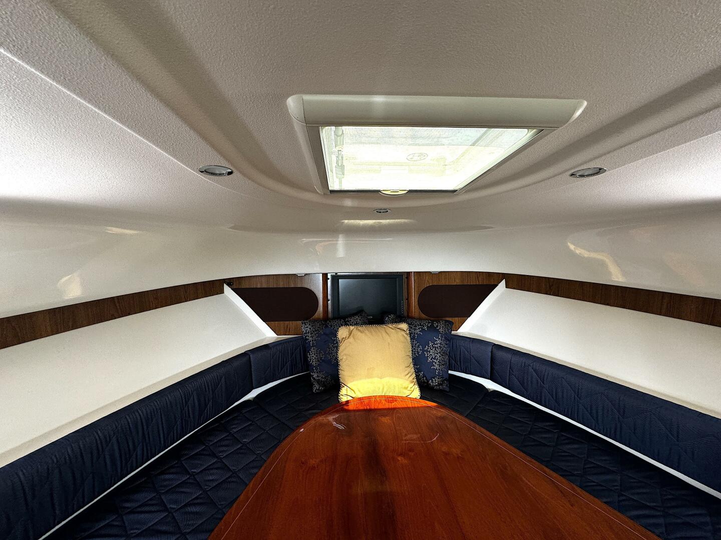Slide: The Image of 6ft Pursuit 2010 OS345 Liberty - 4507869