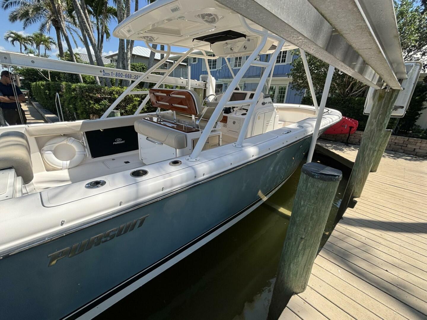 Slide: The Image of Pursuit S 280 Sport 2015 - 5196366