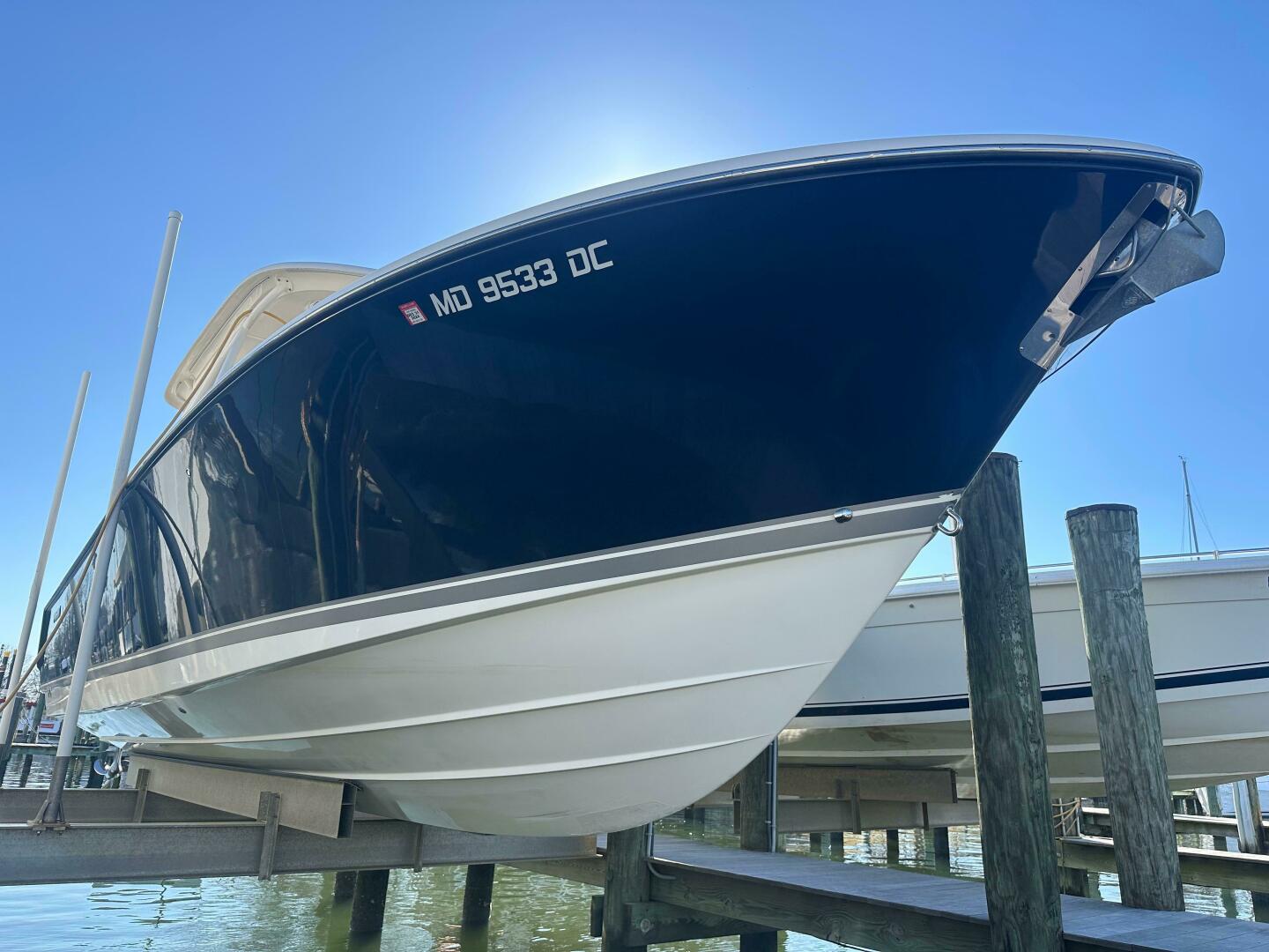 Slide: The Image of Pursuit S 310 Center Console 2008 - 5078855