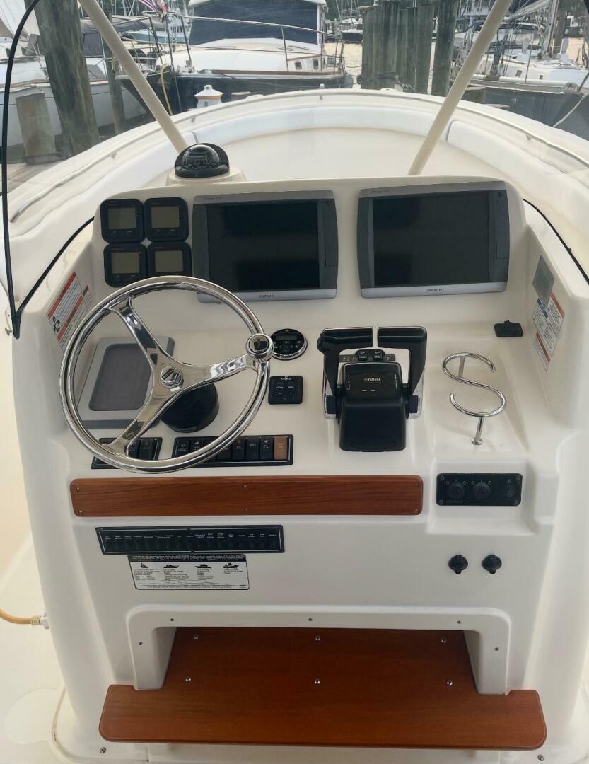 Slide: The Image of Pursuit S 310 Center Console 2008 - 5078879